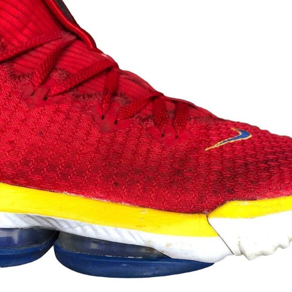 Rare 2019 Nike LeBron 16 Low SuperBron Size 9.5 - Picture 10 of 15